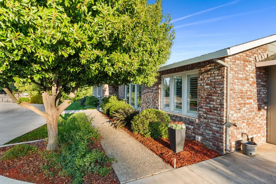 1360 Crawford Road, Modesto, CA 95357 - #2