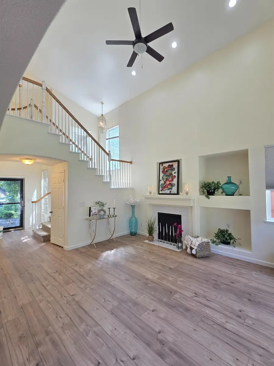 7415 Shelby Street, Elk Grove, CA 95758 - #3