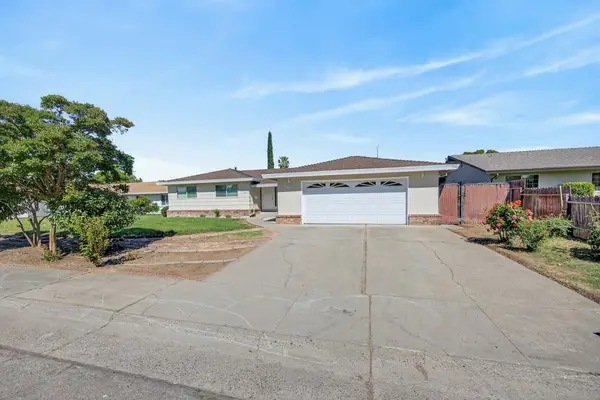61 Brentford Circle, Sacramento, CA 95823
