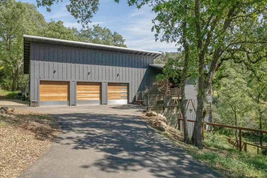 200 Hidden Creek Drive, Auburn, CA 95603 - #2