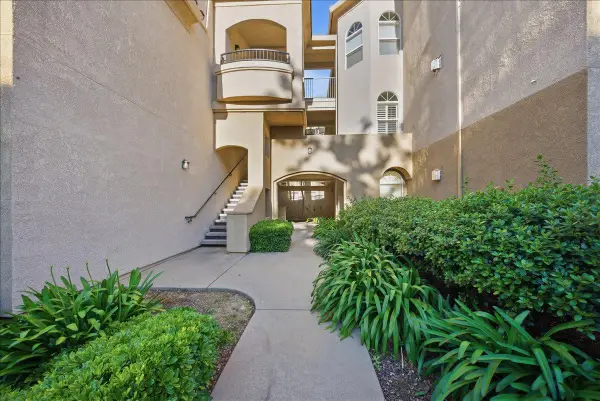 700 Moon Circle #733, Folsom, CA 95630