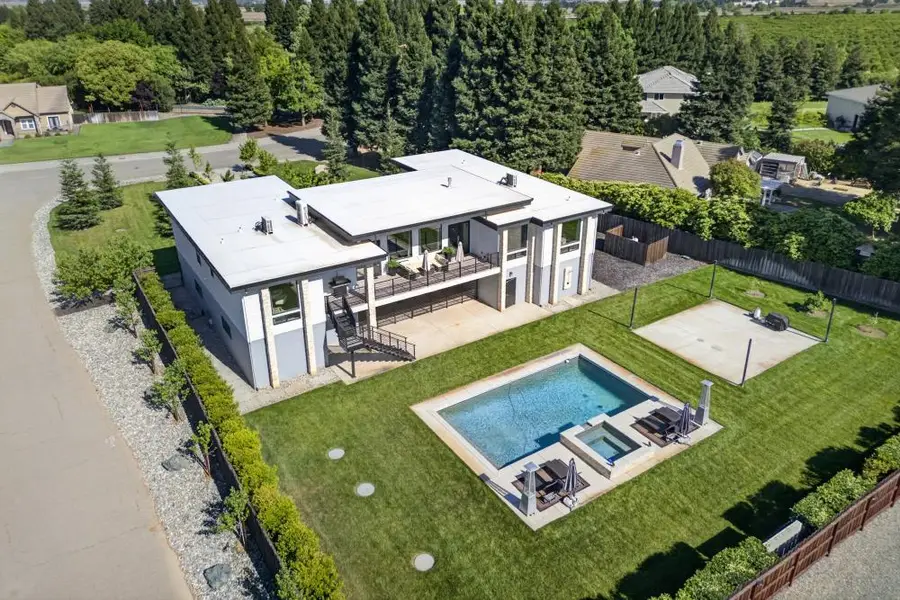 713 Saddleback Drive, Marysville, CA 95901 - #3