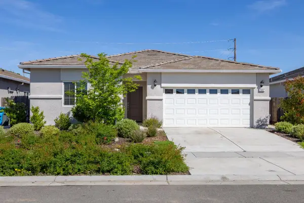 2057 Skipper Cove Way, Plumas Lake, CA 95961