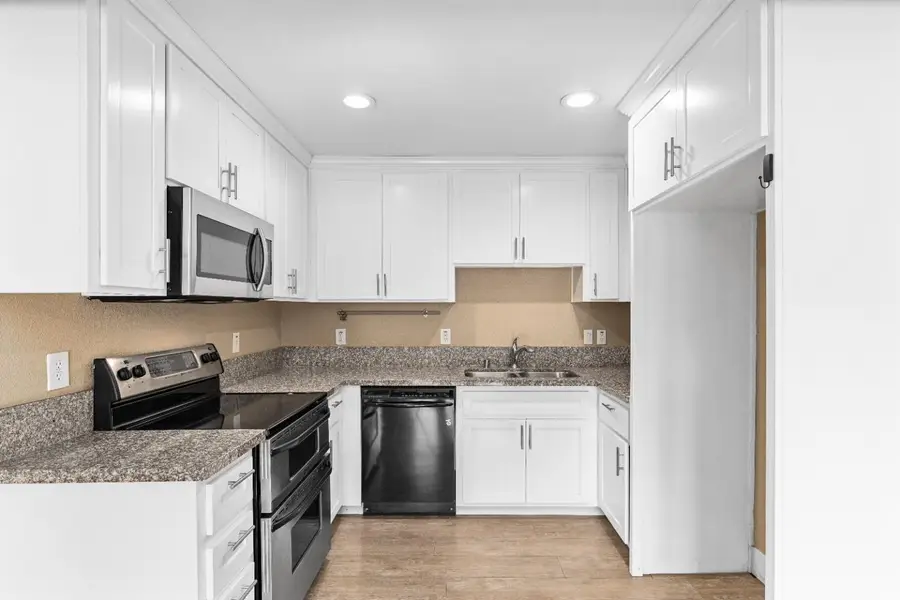 6325 San Benito Way, Citrus Heights, CA 95610 - #3