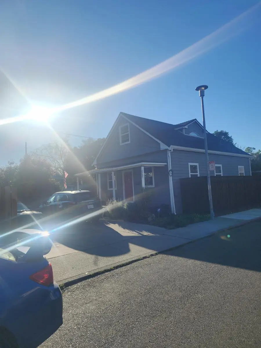 2721 San Jose Way, Sacramento, CA 95817 - #3