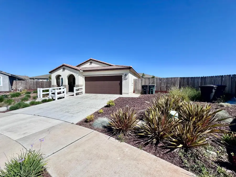 6106 Friendship Court, Riverbank, CA 95367 - #2