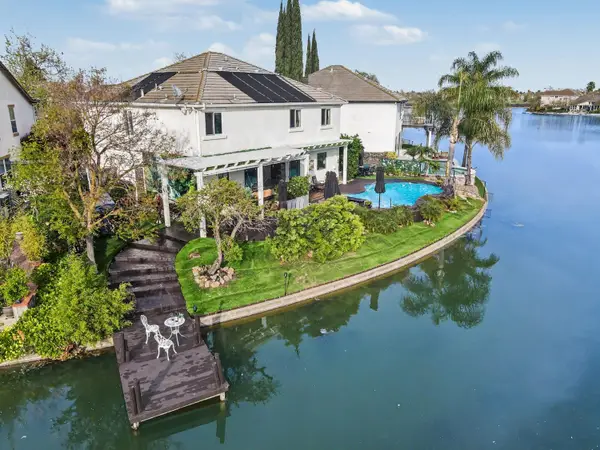 2708 Hinton Circle, Elk Grove, CA 95758