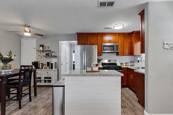 8943 El Mirador Drive #4, Elk Grove, CA 95624