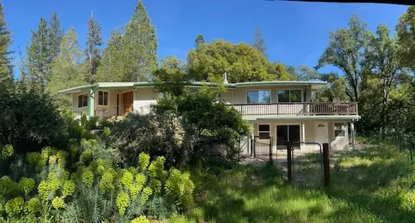 25160 Pineview Drive, Colfax, CA 95713