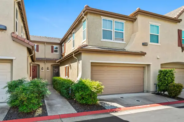 203 Rivage Circle #203, Folsom, CA 95630