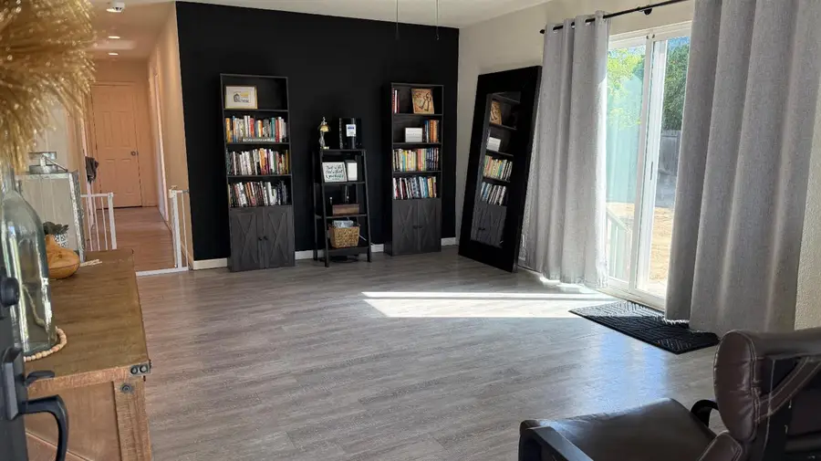 2041 Wally Ct, Modesto, CA 95350 - #3