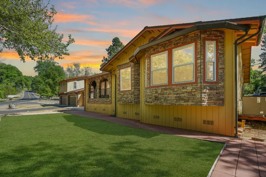 19485 Ferretti Road, Groveland, CA 95321 - #2