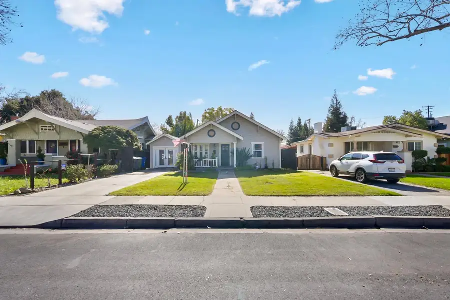 526 Flower Street, Turlock, CA 95380 - #2