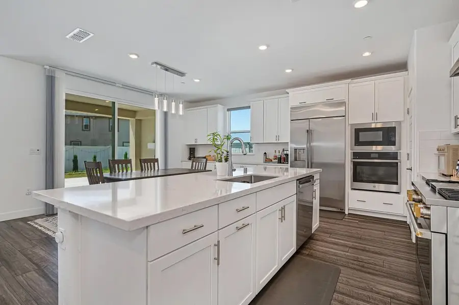 4172 Eventide Avenue, Sacramento, CA 95835 - #3