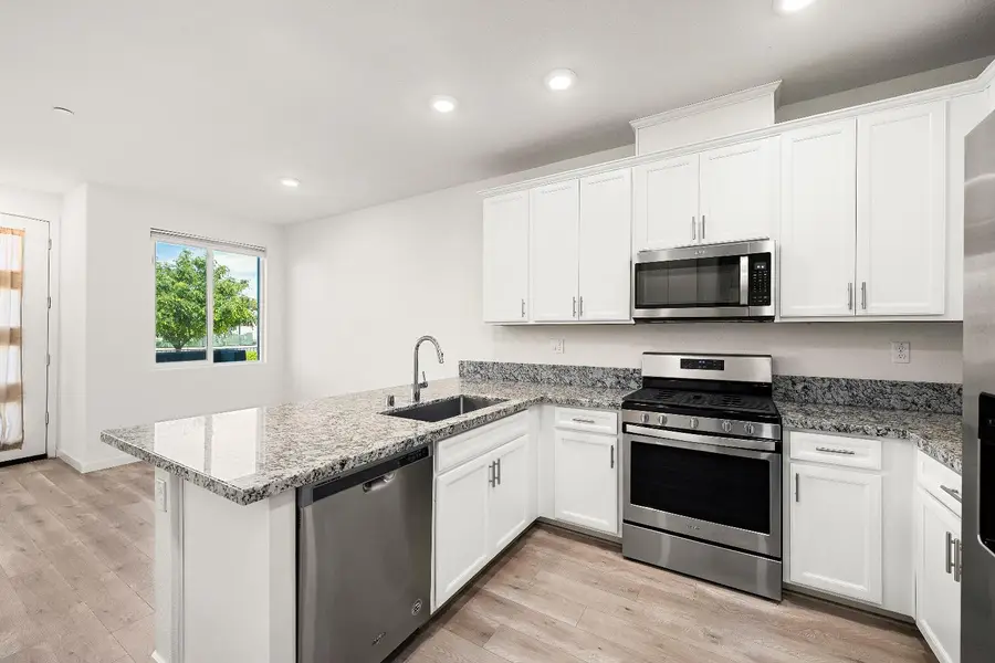 3790 E Commerce Way, Sacramento, CA 95834 - #3