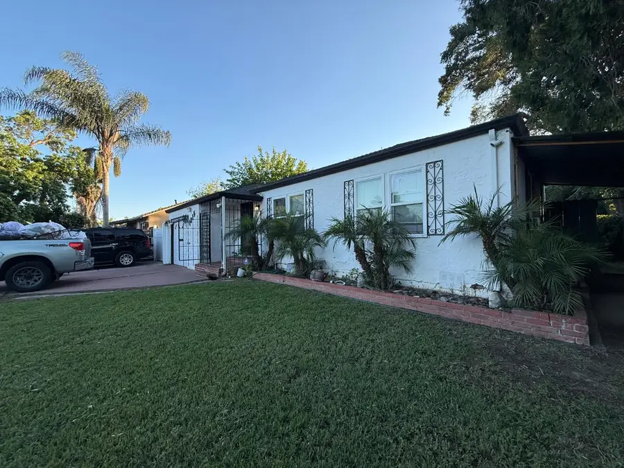 1215 Kingsley Avenue, Stockton, CA 95203 - #3