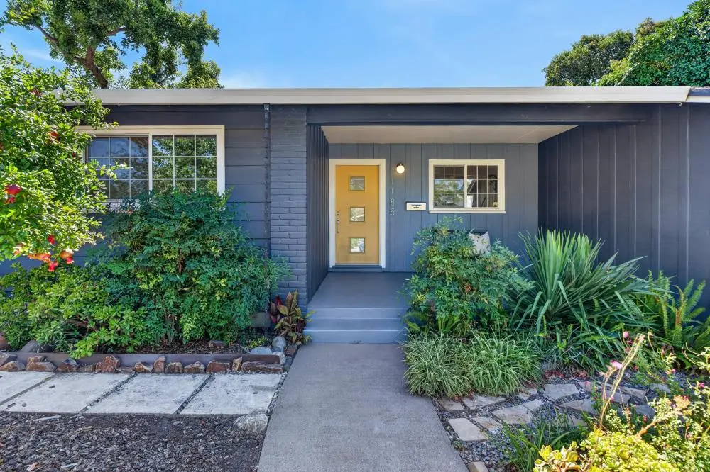 1185 Weber Way, Sacramento, CA 95822 - #1
