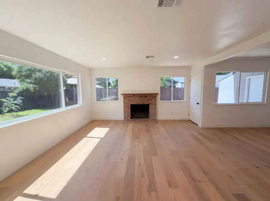 1128 Hobart Drive, Marysville, CA 95901 - #3