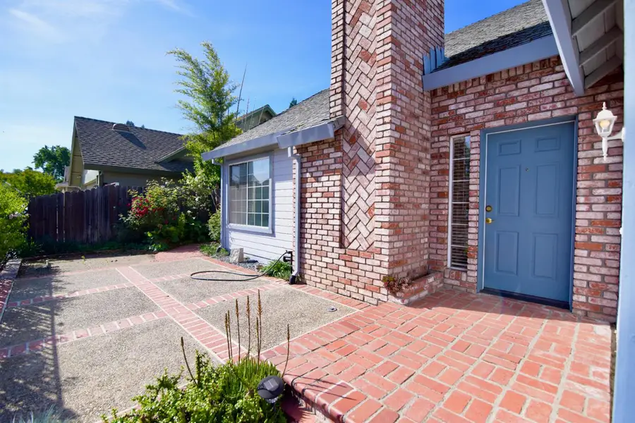 2413 Tamarack Court, Rocklin, CA 95677 - #2