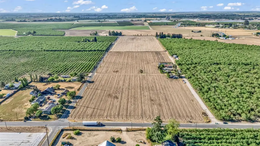 14105 El Capitan Way, Delhi, CA 95315 - #3