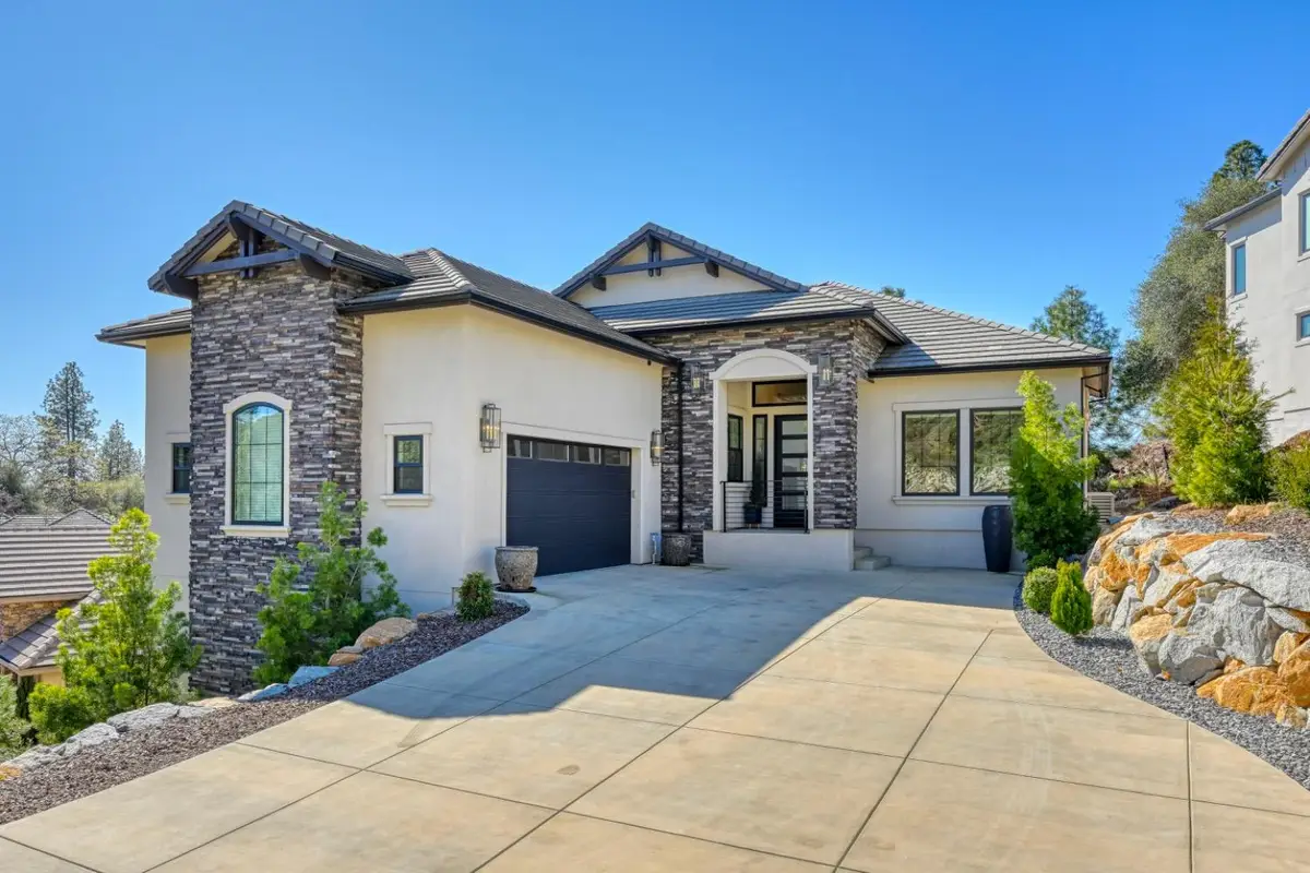 1412 Lodge View Drive, Meadow Vista, CA 95722 - #1