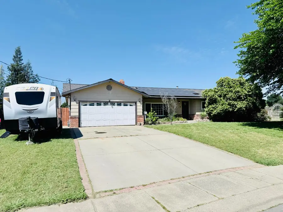 535 N Roberta Way, Marysville, CA 95901 - #2