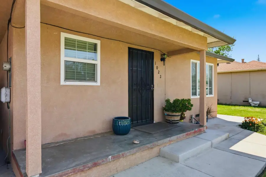 1022 Fleda Avenue, Olivehurst, CA 95961 - #3