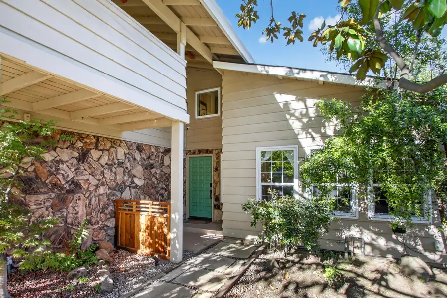 3405 Riverdale Way, Carmichael, CA 95608 - #2