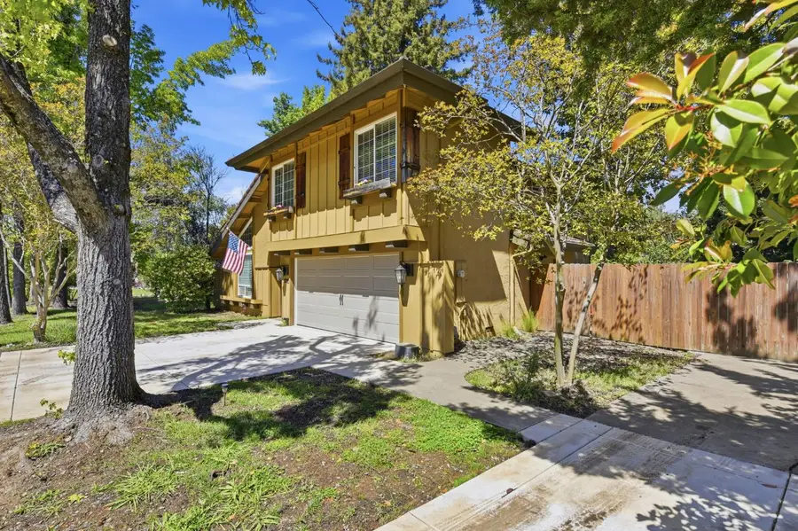 3283 Cambridge Road, Cameron Park, CA 95682 - #3