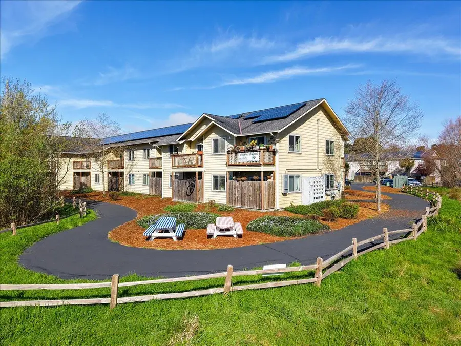 305 Union, Arcata, CA 95521 - #2