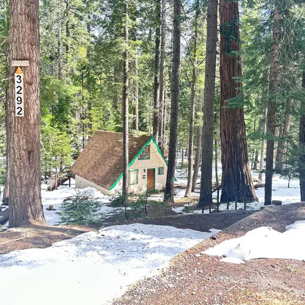 3292 El Camino Boot Strap, Arnold, CA 95223