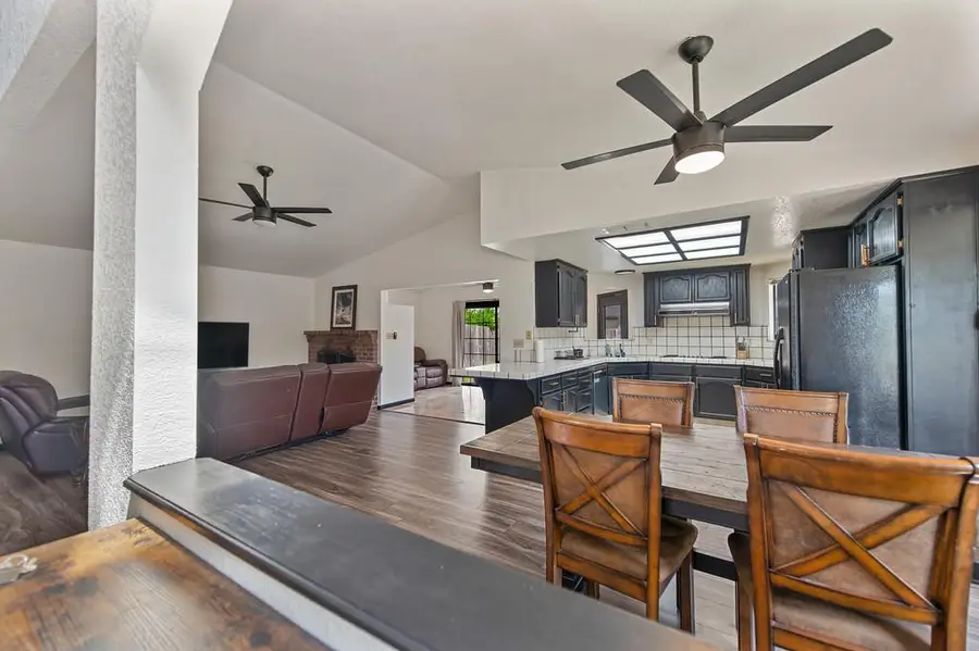 8831 Minnie Circle, Elk Grove, CA 95624 - #3