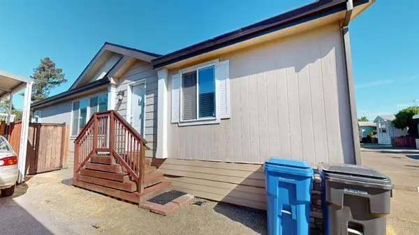 1624 S Highway 99 #66, Manteca, CA 95336