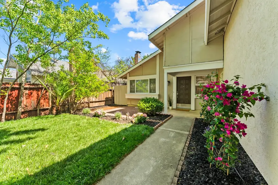 9456 Williamette Way, Sacramento, CA 95826 - #3