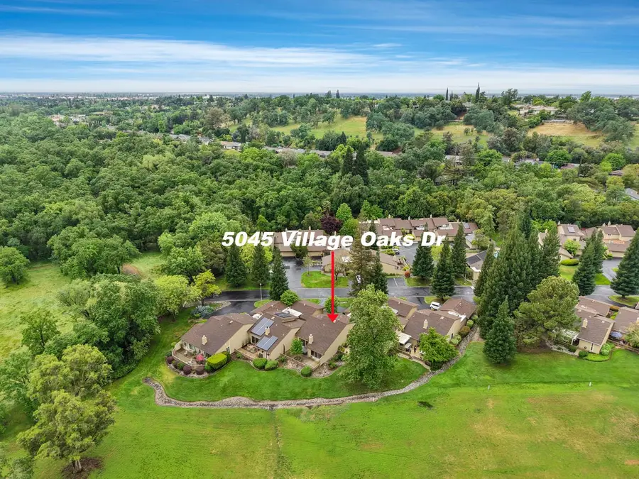 5045 Village Oaks Drive, Rocklin, CA 95677 - #2