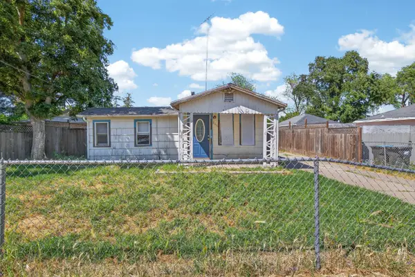 2611 W Acacia Street, Stockton, CA 95203