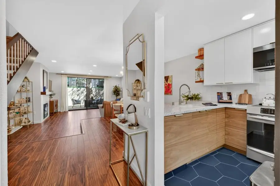 878 Woodside Lane #2, Sacramento, CA 95825 - #3