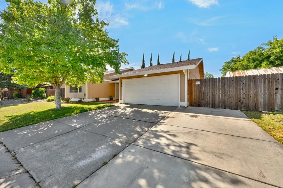 7869 Valley Quail Court, Antelope, CA 95843 - #3