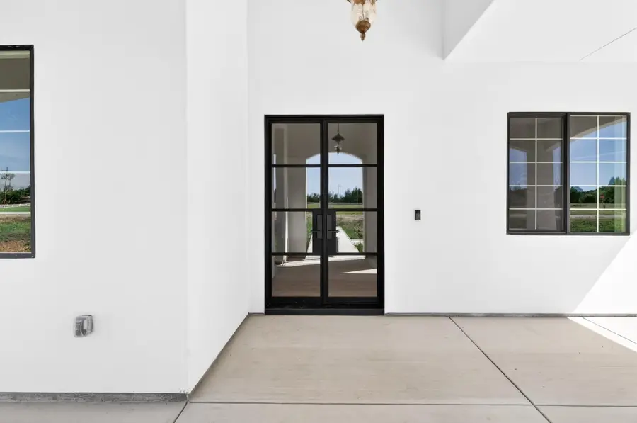 6273 E Vina Lane, Stockton, CA 95212 - #2