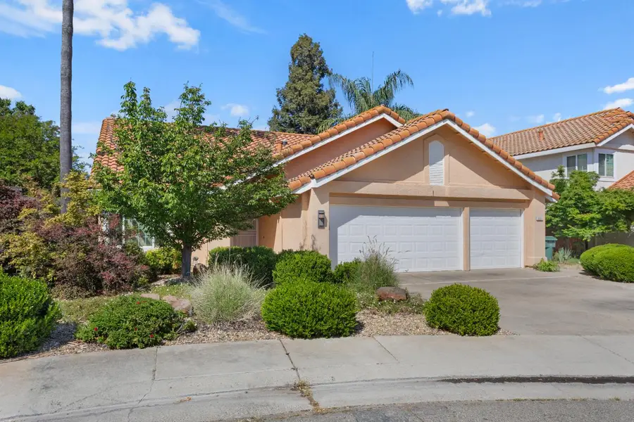 3301 El Valle Way, Antelope, CA 95843 - #2