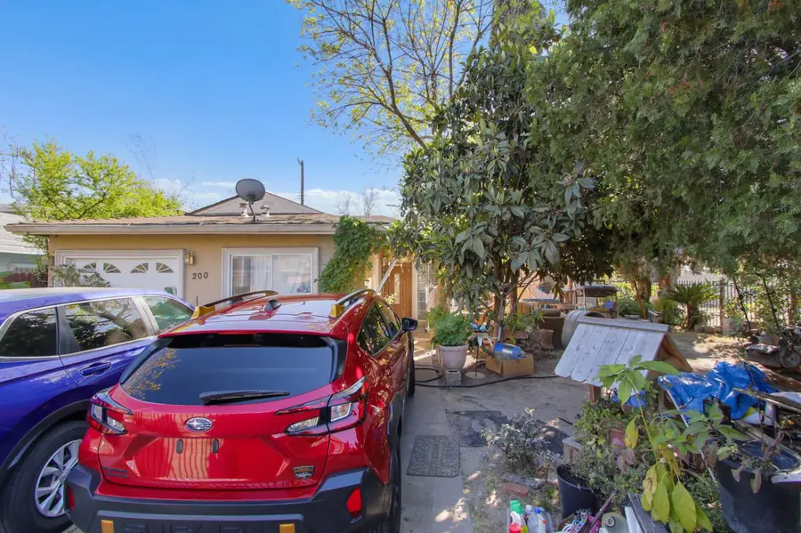 200 Lindley Drive, Sacramento, CA 95815 - #3