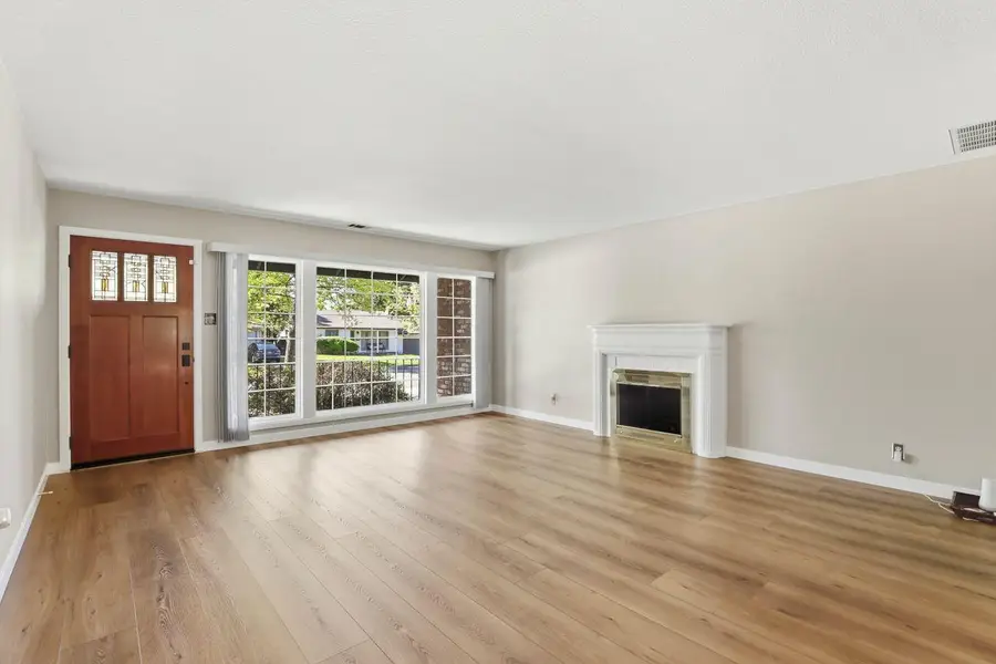 3917 Kings Way, Sacramento, CA 95821 - #3