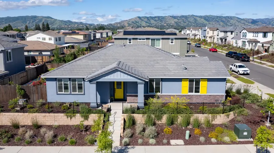 989 Carbahal Street, Winters, CA 95694 - #2