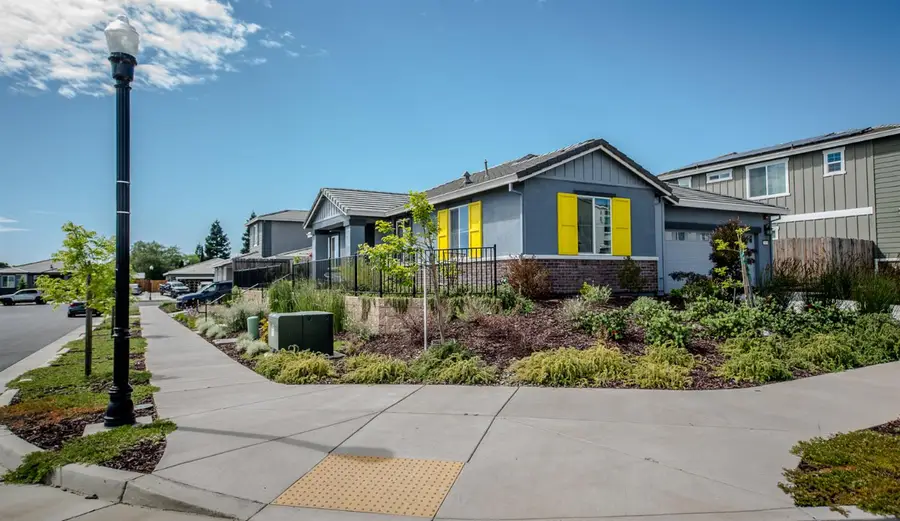 989 Carbahal Street, Winters, CA 95694 - #3