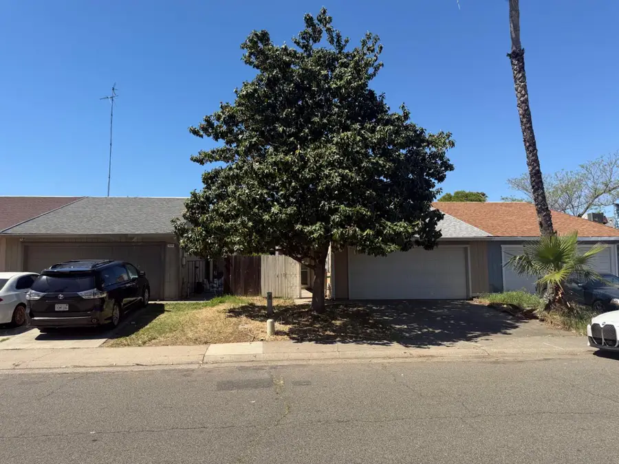 7518 Whisperwillow Drive, Sacramento, CA 95828 - #3