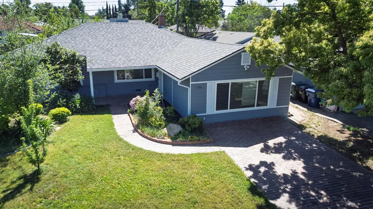 3704 Gratia Avenue, Sacramento, CA 95821 - #1
