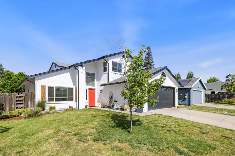 8528 Carlin Avenue, Sacramento, CA 95823 - #3