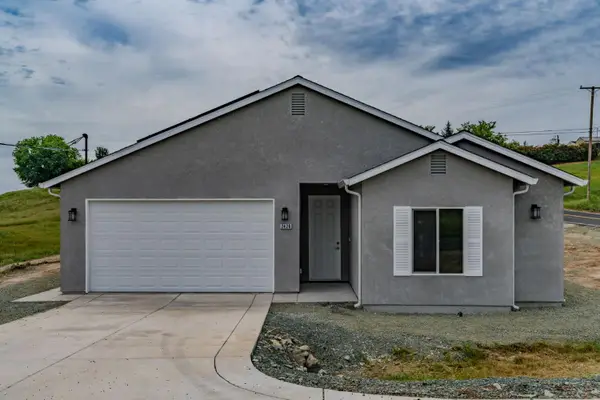 2426 Village Drive, Ione, CA 95640
