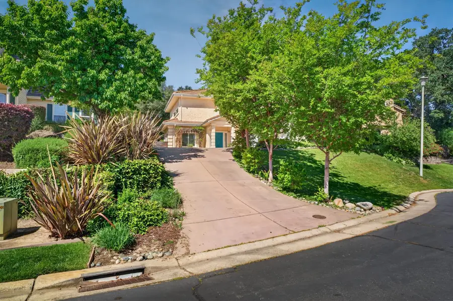 8442 Cobble Creek Lane, Orangevale, CA 95662 - #3