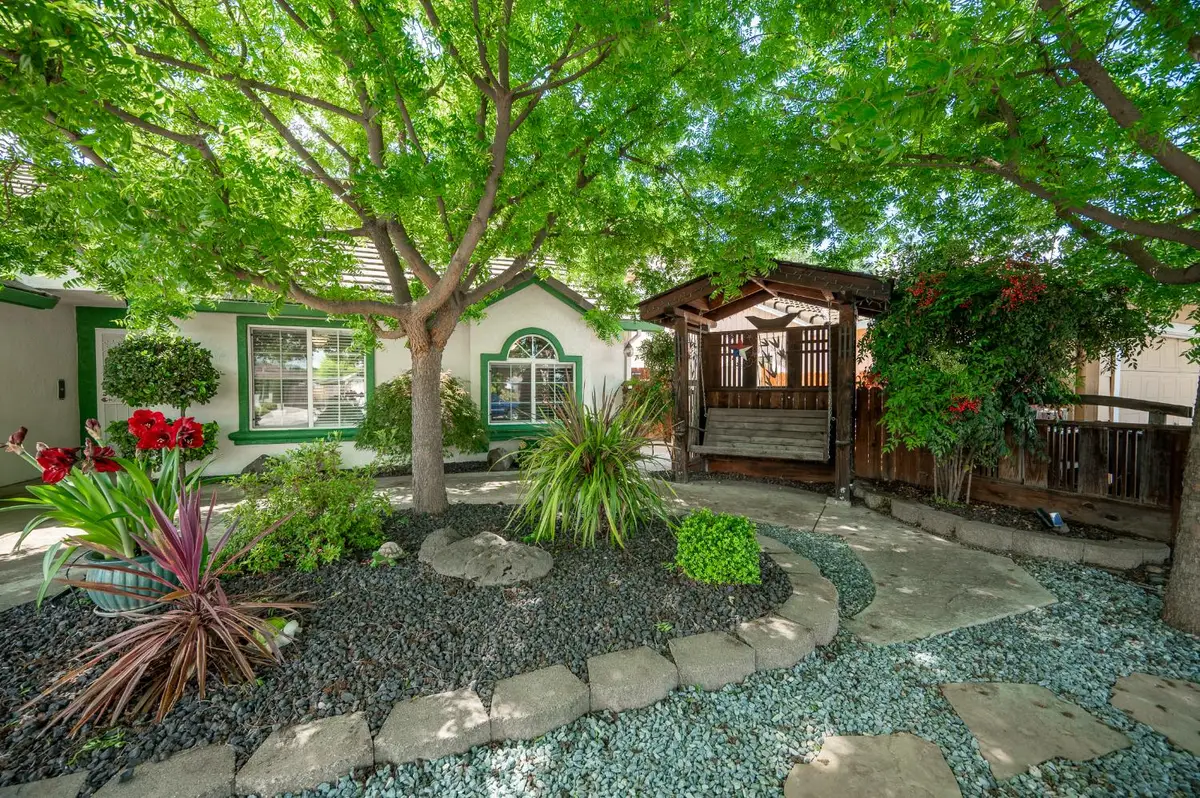 1253 River Bluff Drive, Oakdale, CA 95361 - #1